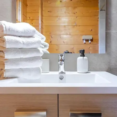 Domaine La Clairière Hébergement de vacances *