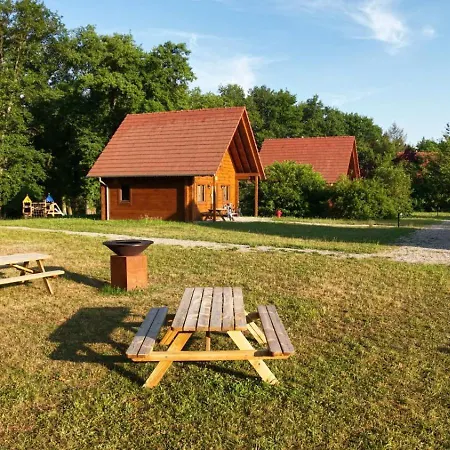 Domaine La Clairiere Ferienhaus *