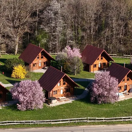 Ξενοδοχείο με διαμερίσματα Domaine La Clairiere 3*